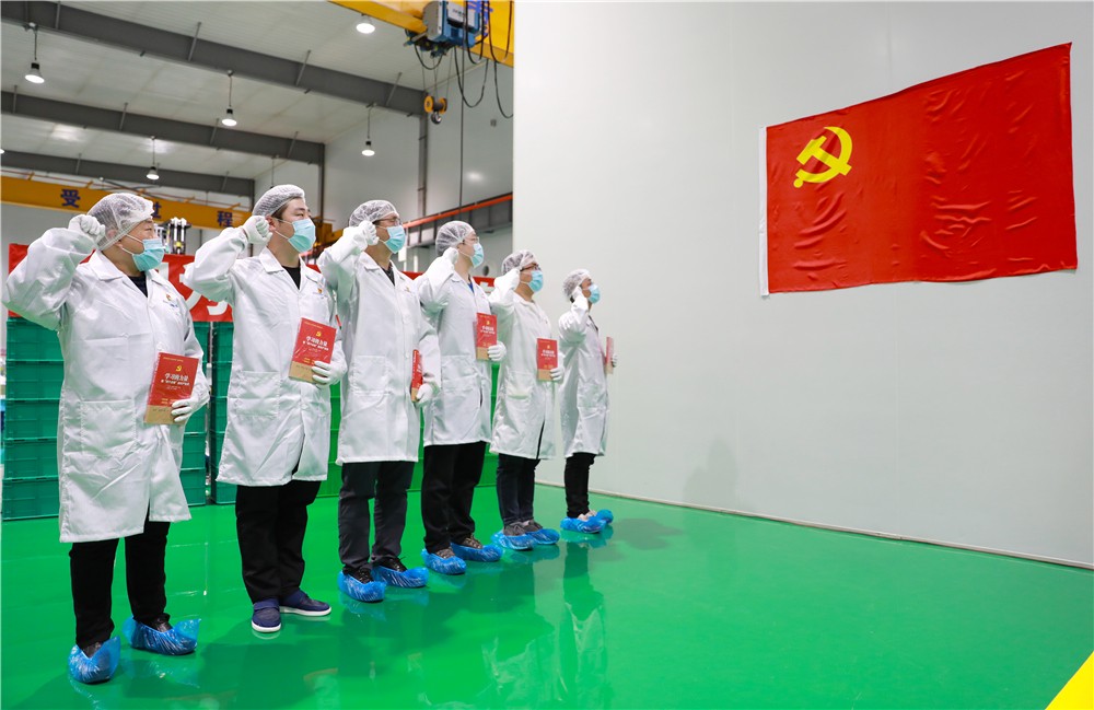 为国为民 勇战不息 &mdash;&mdash;sunbet官网公司战疫&ldquo;前锋&rdquo;前方入党
